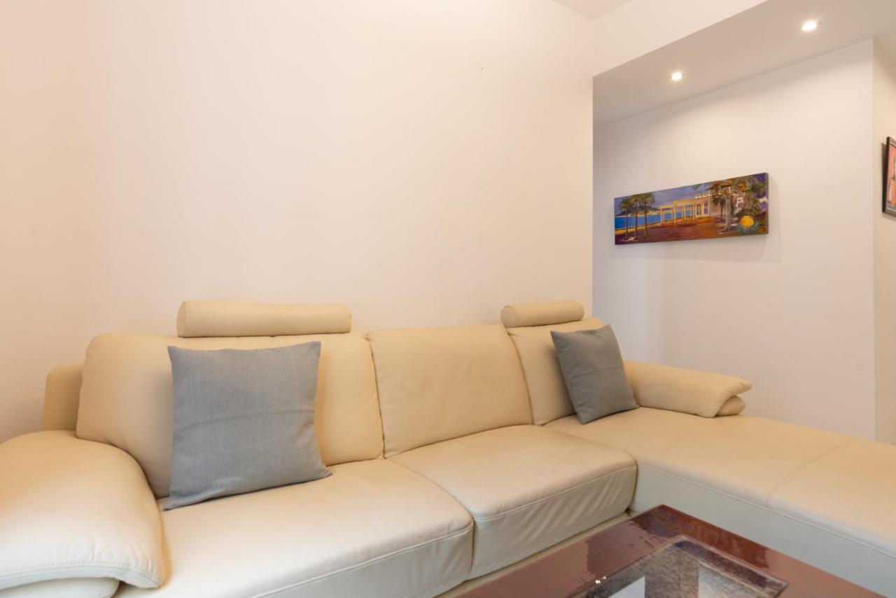 Urbe10 Marin Garcia 2 Bedrooms Apartment Malaga Exterior photo